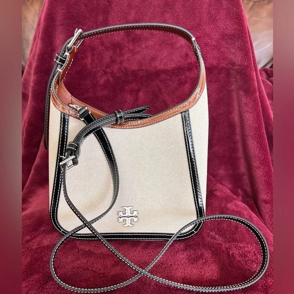TORY BURCH• THEA CANVAS SMALL BUCKET BAG